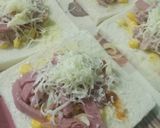 Foto langkah ke 2 dari resep Pizza roti tawar.