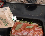 Foto del paso 3 de la receta: Carne mechada con patatas al horno