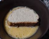 Foto del paso 9 de la receta: Torrija de brioche casero bañada en crema inglesa