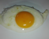 Foto del paso 8 de la receta: Parodia del huevo frito