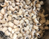 A picture of step 1 of How to peel beans using blender.