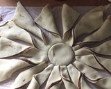 Foto del paso 4 de la receta: Flor de hojaldre con nocilla