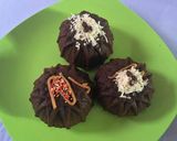 Foto langkah ke 4 dari resep Eggless Moist Chocolate Cake.