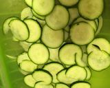 Foto del paso 2 de la receta Patatas con calabacín "a lo pobre" en microondas