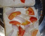 मिनी ब्रेड पिज़्ज़ा (mini bread pizza recipe in Hindi) रेसिपी चरण 2 फोटो