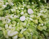 Sonkás káposztasaláta gazdagon recept fázis 2 fotója