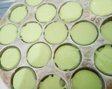 Foto langkah ke 4 dari resep Kue Cubit Pandan.