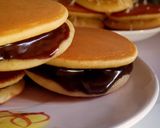 Foto langkah ke 6 dari resep Dorayaki lembut dan simpel.