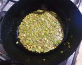 A picture of step 5 of Ghiya (Lauki)ky fry Chilkay.