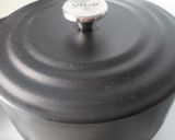Foto del paso 5 de la receta Muslos de pollo con verduras en Cocotte