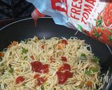 এগ চাউমিন বা নুডলস (Egg Noodles Recipe in Bengali) রেসিপি ধাপ - 5 ছবি