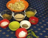 ફરાળી સૂકી ભાજી (Farali Suki Bhaji Recipe In Gujarati) રેસીપી સ્ટેપ1ફોટો
