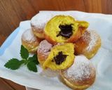 Foto langkah ke 7 dari resep Donat labu kuning lembut.
