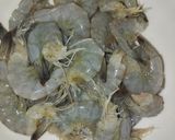 Foto langkah ke 1 dari resep Udang Crispy.