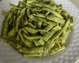 पालक नमकपारे (Palak namakpare recipe in hindi) रेसिपी चरण 7 फोटो