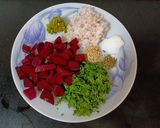 A picture of step 1 of Beetroot Thepla.