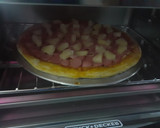 Foto del paso 13 de la receta: Pizza dos quesos hawaianesca