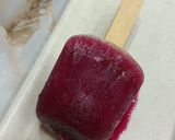 A picture of step 4 of Falsa Ice cream.