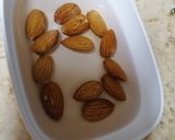 A picture of step 1 of Almond shake 🥛.