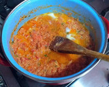 Foto del paso 4 de la receta: Huevos revueltos con tomate natural y curry rojo panang