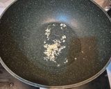 Foto langkah ke 2 dari resep Tumis Buncis Telur Ebi.
