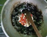 Foto langkah ke 7 dari resep Tumis Caisim Tahu Bakso.