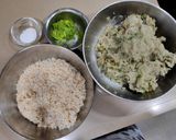 एग - खिमा रोल्स (Egg Keema Recipe In Marathi) रेसिपी स्टेप 3 फोटो 