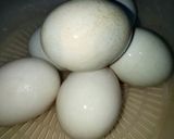 Foto langkah ke 1 dari resep Botok (pepes) Telur Asin #Dandelion.
