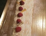 Une image de l'étape 9 de Bûche framboises (rapide et facile).