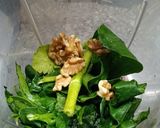 Foto del paso 1 de la receta: Batido verde -antioxidante multi beneficios- 🌿 :)