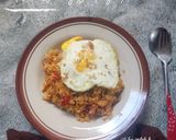 Foto langkah ke 4 dari resep Nasi Goreng Di Pagi Hari.
