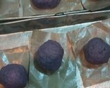 Foto langkah ke 3 dari resep Donat ubi ungu tanpa telur.