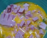 Foto del paso 2 de la receta: Tarta de huevo, jamón, queso y tomate