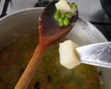 A picture of step 11 of Aromatic Pea & Mint Soup.