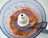 Foto del paso 2 de la receta: Hamburguesa de salmón con salsa tzatziki