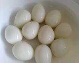 Hình bước làm 3 của món Súp sò điệp trứng cút