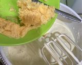 Foto langkah ke 4 dari resep 82. Bolu Tape Chocochips.