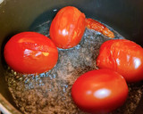 Foto del paso 3 de la receta: Tortas de epazote, en caldillo de jitomate