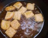 A picture of step 2 of Sesame Croutons.