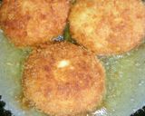 Foto langkah ke 5 dari resep Roti goreng isi rogout.