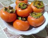 عکس مرحله 1 از دستور دسر خرمالو با سُس شکلاتی