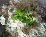 Foto langkah ke 7 dari resep Lumpia isi kol dan ayam.