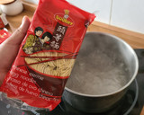 Foto del paso 1 de la receta: Noodles de Pollo y Verduras