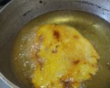 Foto del paso 4 de la receta: Patacones de banan@ verde con queso🍌🧀🥯