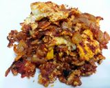 A picture of step 9 of Spicy Egg And Chinese Sausage Fried Rice.