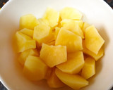 Foto del paso 3 de la receta: Guiso de patatas con huevo