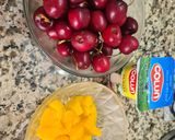 Foto del paso 1 de la receta: Heladito de fruta y yogur 😊
