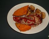 Foto del paso 2 de la receta: Chuletitas de cerdo encebolladas al horno