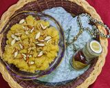 A picture of step 7 of Suji Besan Ka Zaffroni Halwa.