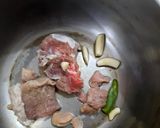 A picture of step 5 of Beef Stroganoff.